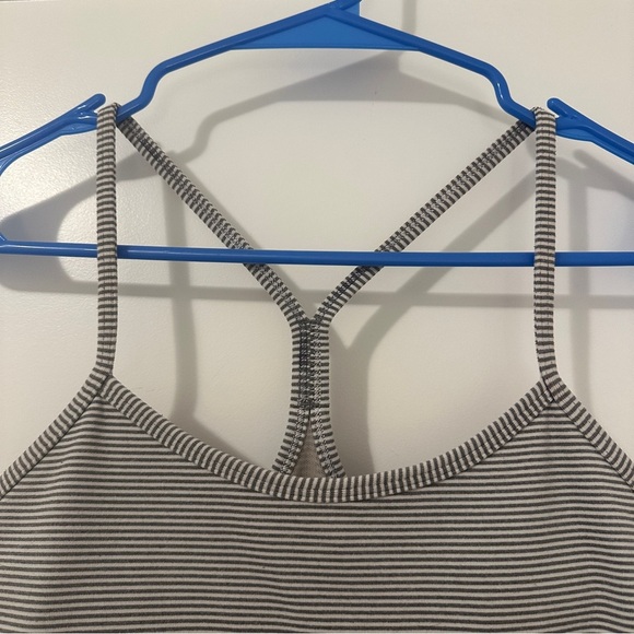 Lululemon Grey White Stripes Power Y Tank Top Size 6 Women’s - Picture 4 of 11
